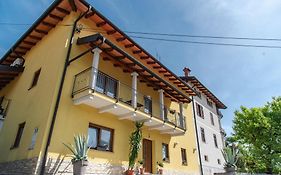 Apartmaji Tinta
